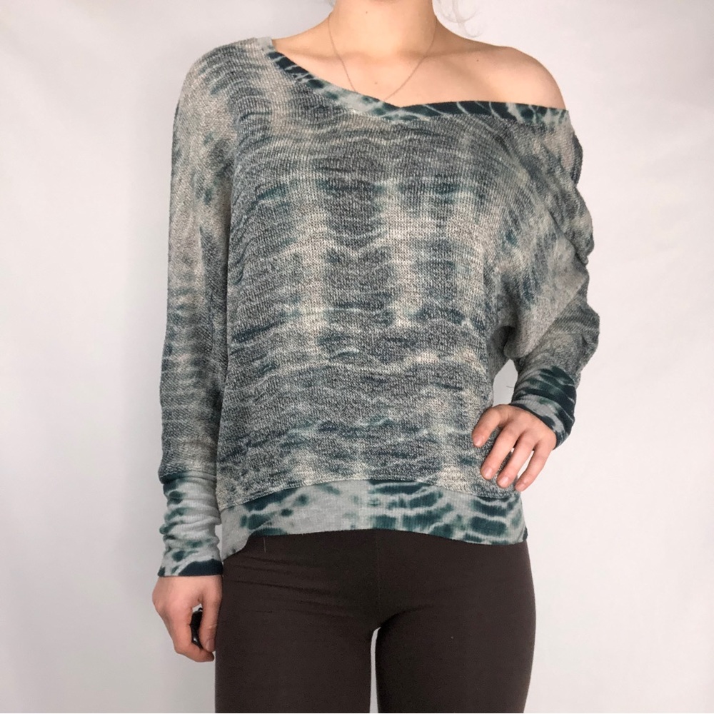 Gypsy 05 Tye Dye Sweater Knit Green Size M Lightweight V Neck‎ Long Sleeve